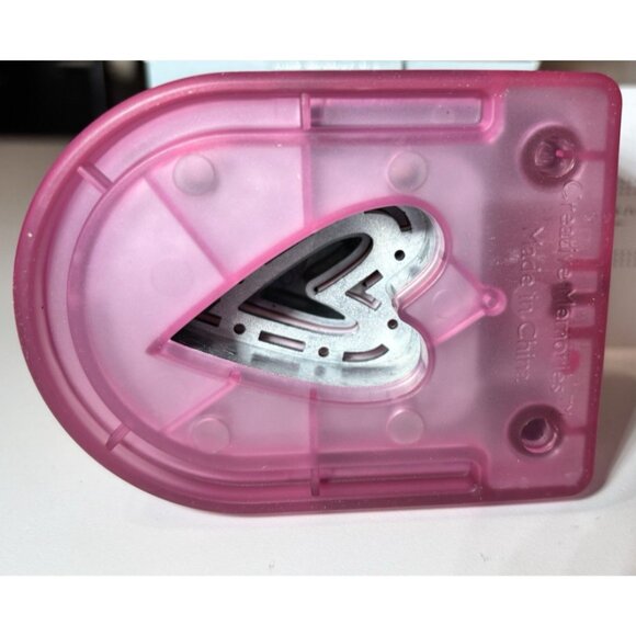 Creative Memories Heart Punch Sweetheart Maker Paper Scrapbook Cards Journaling - Picture 4 of 4